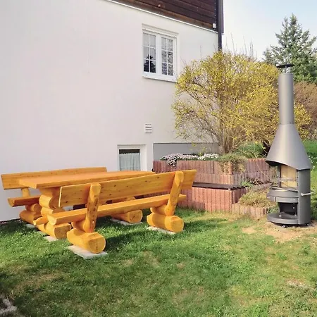 Beautiful In Auerbach With 4 Bedrooms And Wifi