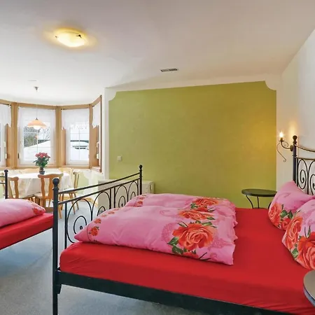Beautiful In Auerbach With 4 Bedrooms And Wifi Feriehus *